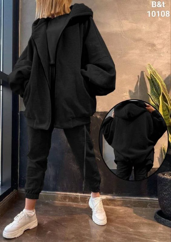 photo 2025 11 15 22 21 10